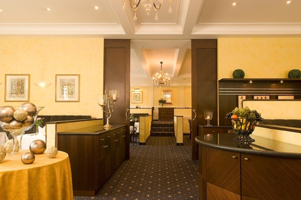 Parkhotel am Taunus (Oberursel)